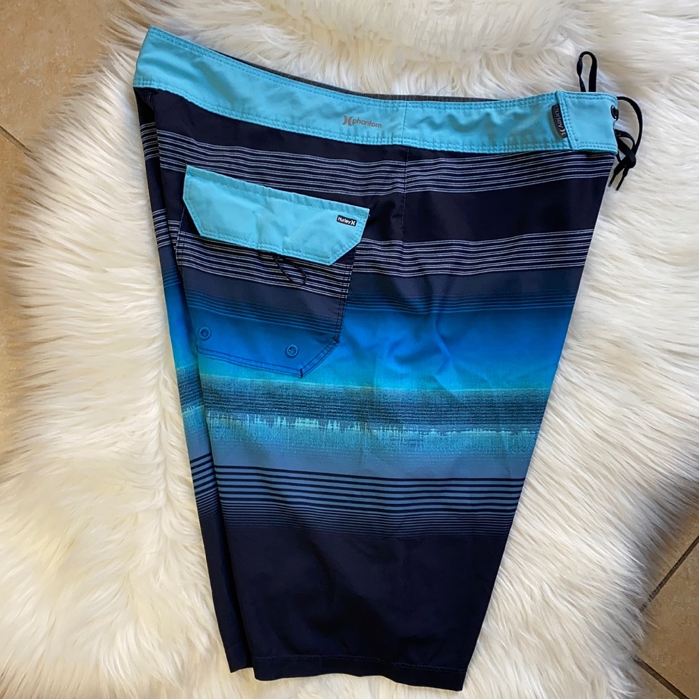 NEW Hurley board shorts size 30